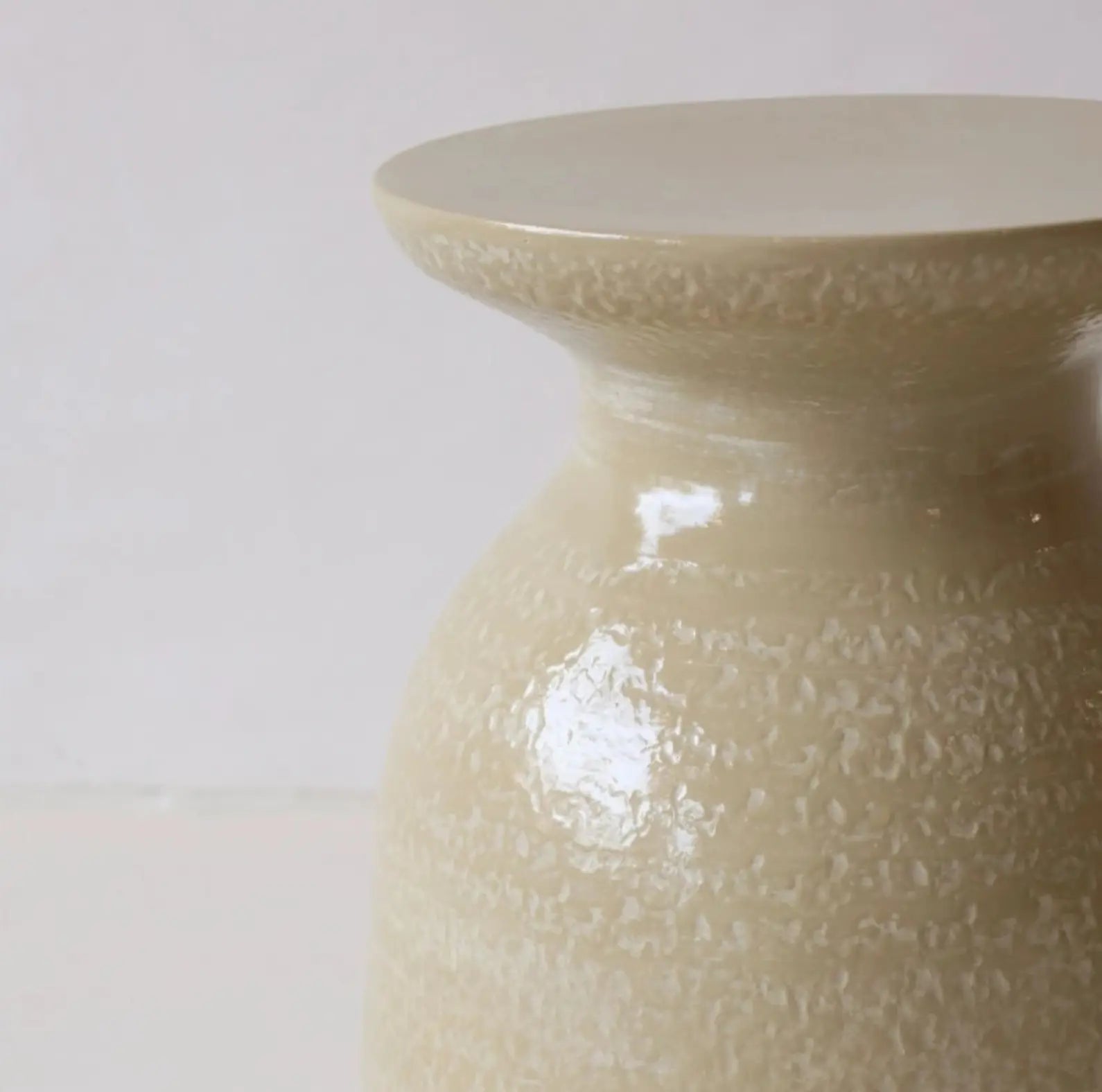 Table Vira - Grège Masa